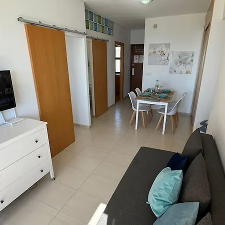 Apartamento A Pie De Playa Con Terraza Y Piscinas Benalmadena