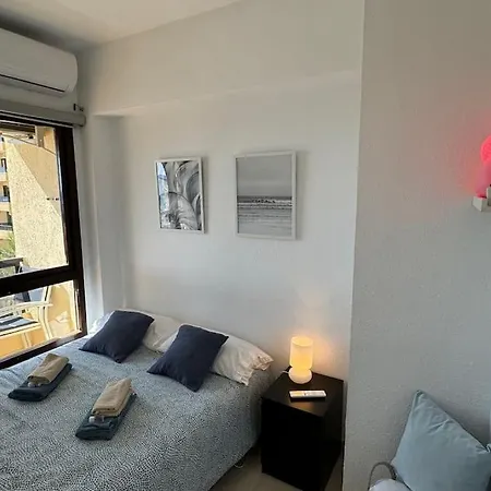 Apartment Apartamento A Pie De Playa Con Terraza Y Piscinas