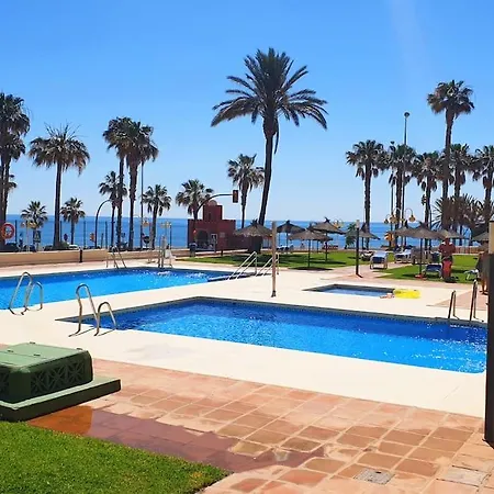 Apartamento A Pie De Playa Con Terraza Y Piscinas Apartment Benalmadena